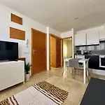 Pambnb - Cozy Refurbished Center شقة *