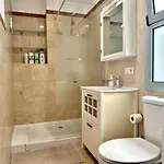 Pambnb - Cozy Refurbished Center Apartment