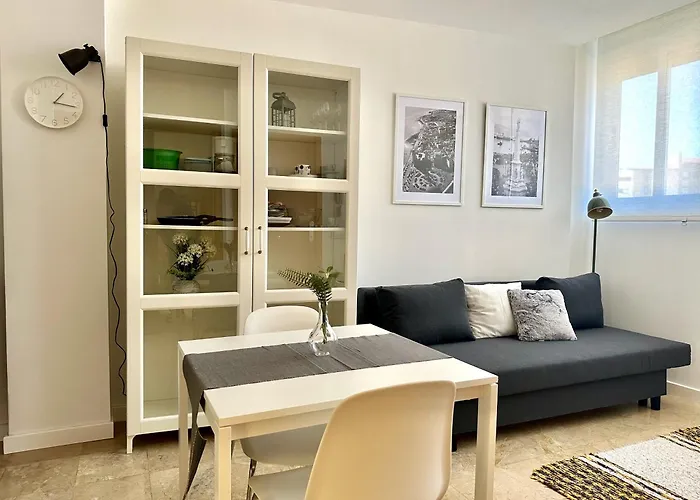 Pambnb - Cozy Refurbished Center 公寓